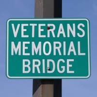 Veterans Memorial Bridge Sign