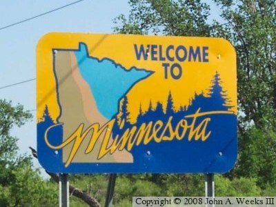 MN State Line Sign
