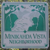 Minikahda Vista Neighborhood Sign