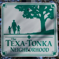 Texa Tonka Neighborhood Sign