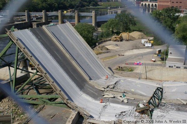 I-35W Bridge Collapse, Mississippi River, Minneapolis, MN