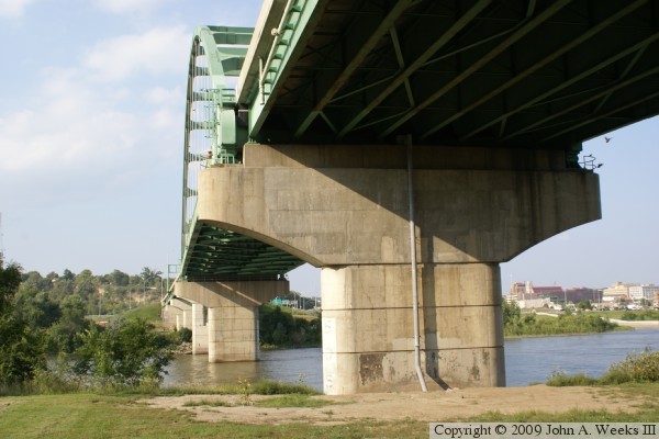 Siouxland Veterans Memorial Bridge