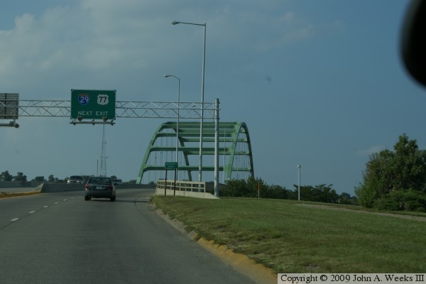 Siouxland Veterans Memorial Bridge